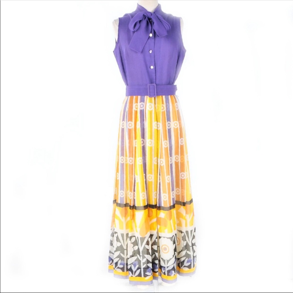 1960s summertime dress with belt